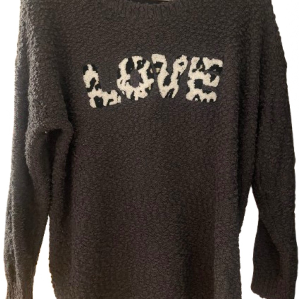 Winter Cozy Torrid “LOVE” Sweater Size Medium (10/12)